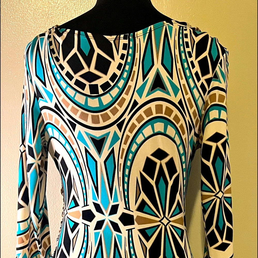 Women’s dress
